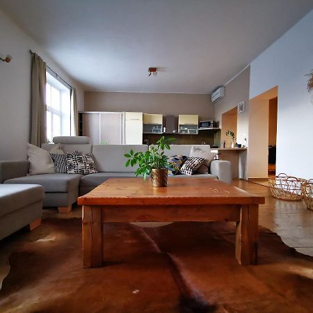 Falcon Apartment Trnava Exteriér fotografie